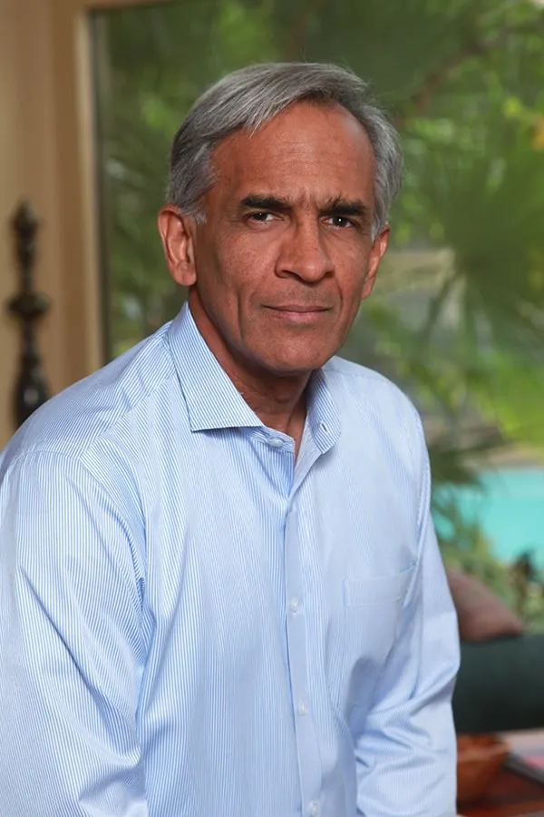 Photo of Vivek Ragavan